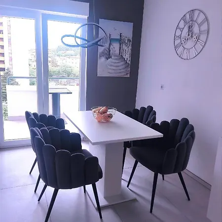 Pepi Apartment *